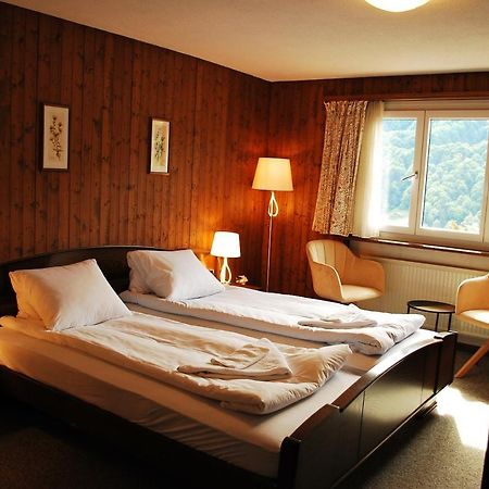 Rooms With Private Bathrooms Saas im Prattigau Exterior photo