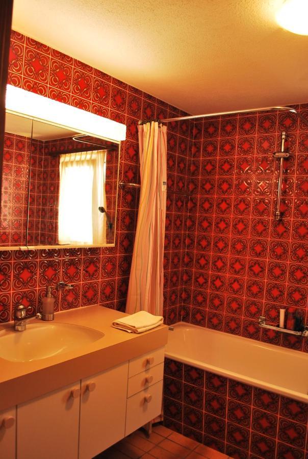 Rooms With Private Bathrooms Saas im Prattigau Exterior photo