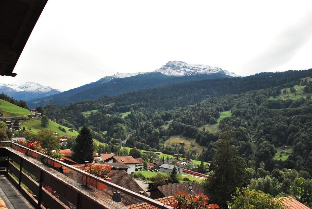Rooms With Private Bathrooms Saas im Prattigau Exterior photo