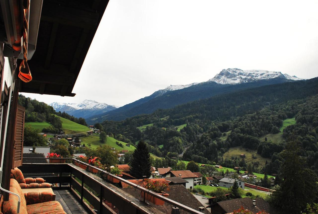 Rooms With Private Bathrooms Saas im Prattigau Exterior photo