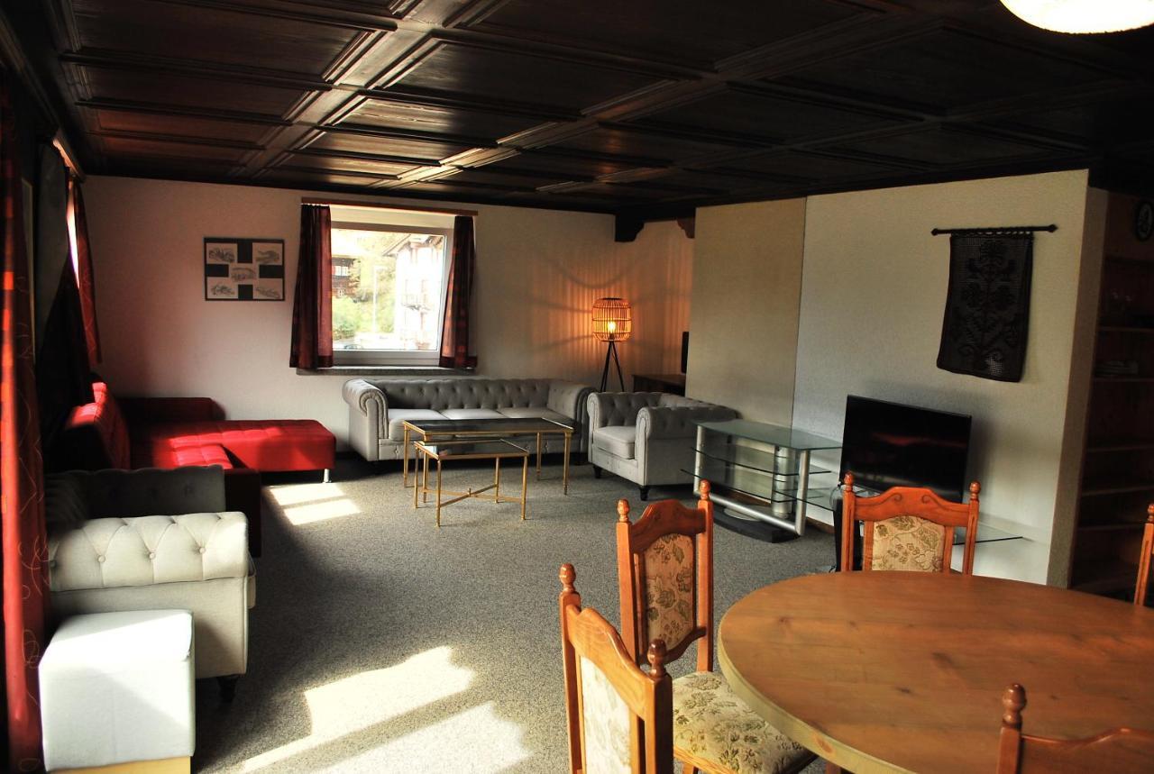 Rooms With Private Bathrooms Saas im Prattigau Exterior photo
